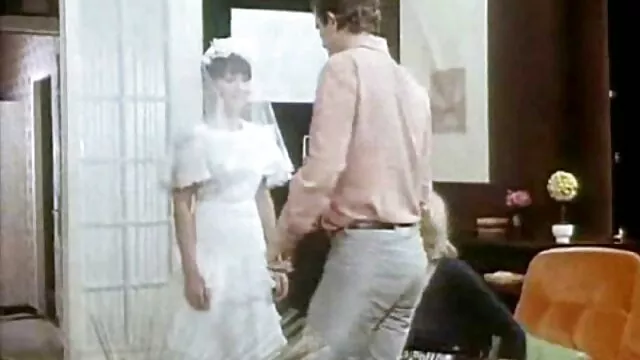 Hüvelyi masszázs, hogy rövid szex videók öröm, hogy a hölgy