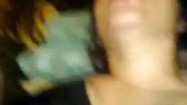 Két erotikus porno videok lány verte egy srác, szar egy piszkos pocsolya