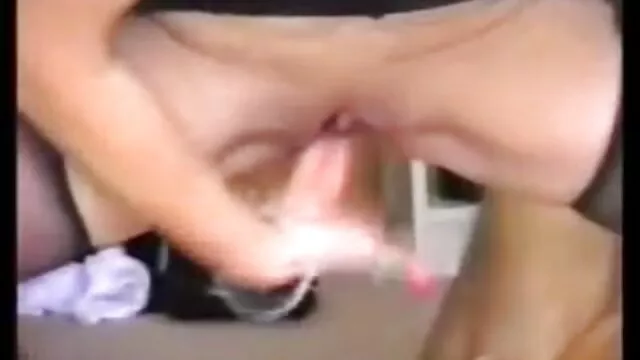 Veronica Rodriguez ingyenes szexv vesz egy szűk punci, fröcsköl ejakuláció során.
